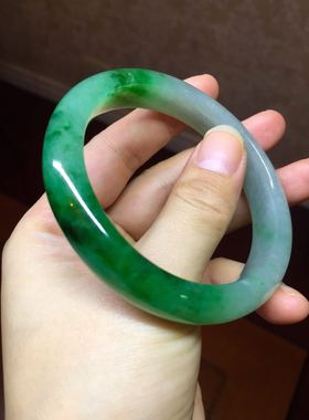 缅甸A货冰种霸气风翡翠手镯