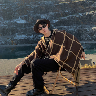 民族风连帽子披肩男士新款外搭百搭格子斗篷围巾旅游拍照穿搭披风