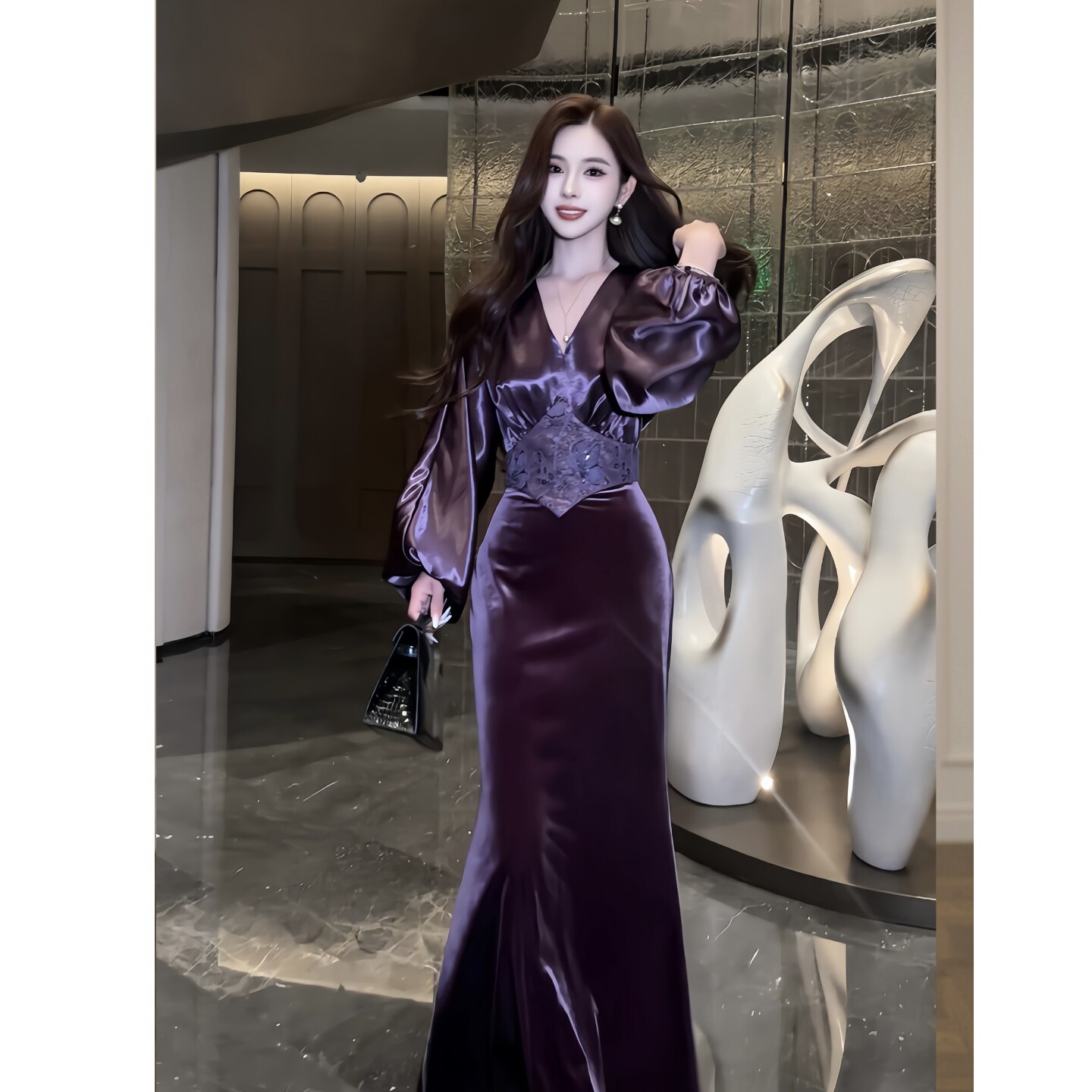 董小姐高端定制秋装新款V领醋酸拼接丝绒女紫色刺绣鱼尾连衣裙长