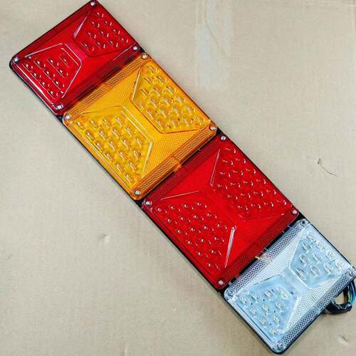 超薄斯太尔尾灯24V货车改装超亮