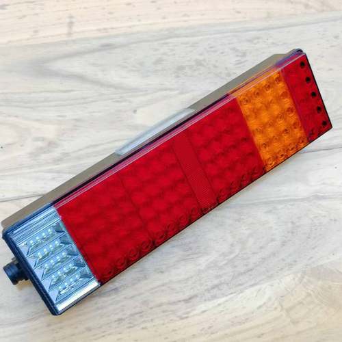 LED防砸款德龙X3000尾灯新M3000