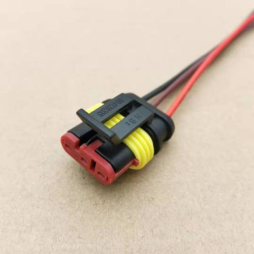 新大威新悍威传感器插头