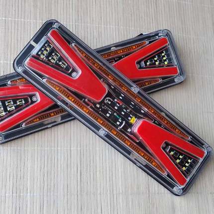 V风131后尾灯总成LED超亮小货车农用车福田五征三轮车倒车灯12V24