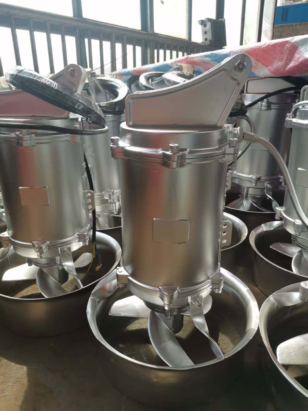 新款QJB潜水搅拌机304不锈钢污水搅拌器电动混合推流器厂家直销