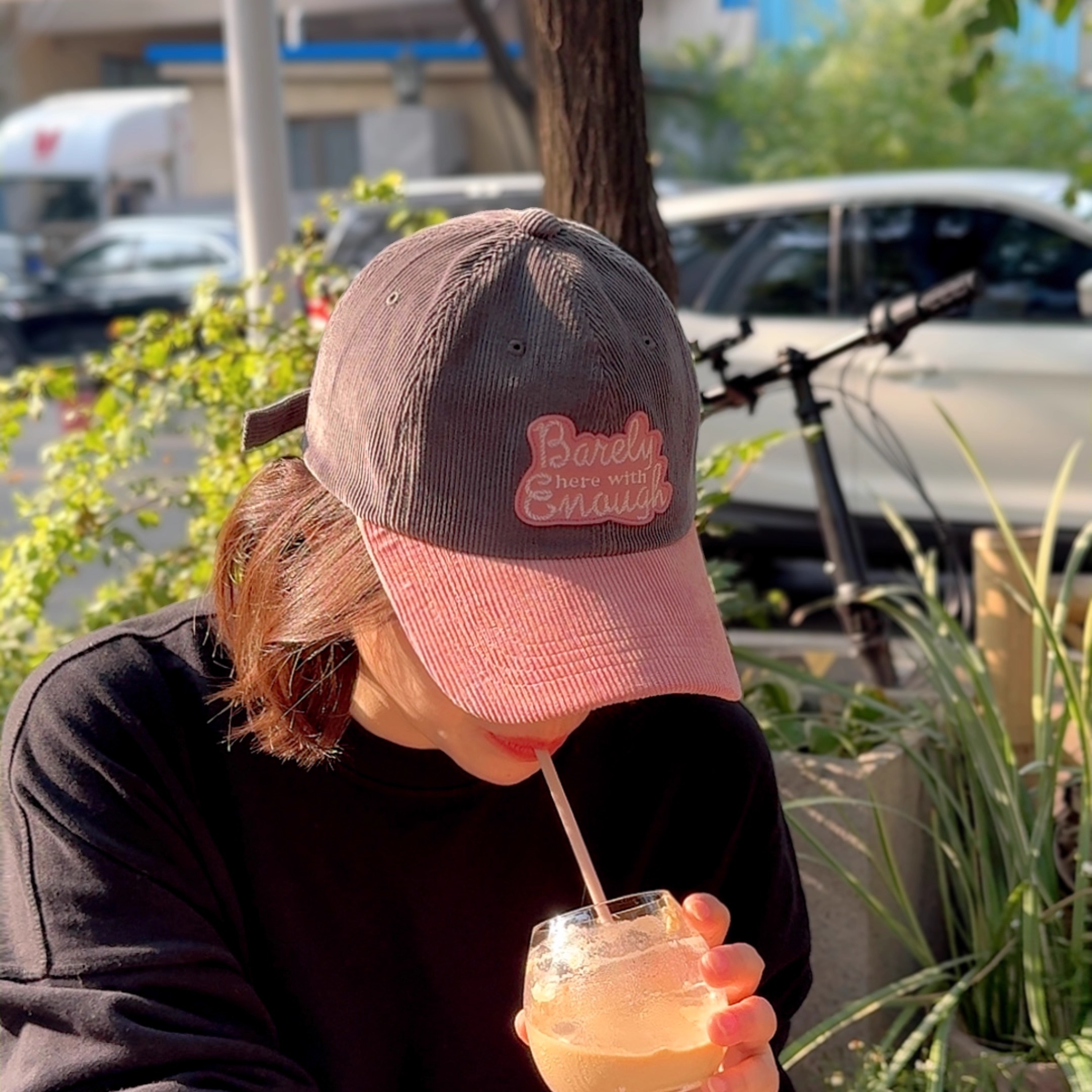 韩国代购撞色棒球帽子女冬灯芯绒字母宽檐显脸小灰色鸭舌帽2025潮