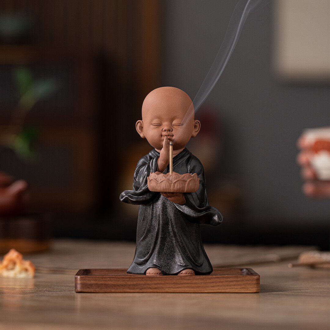 新中式禅意紫砂小和尚茶宠摆件家用室内香插香炉茶台桌面茶道摆设