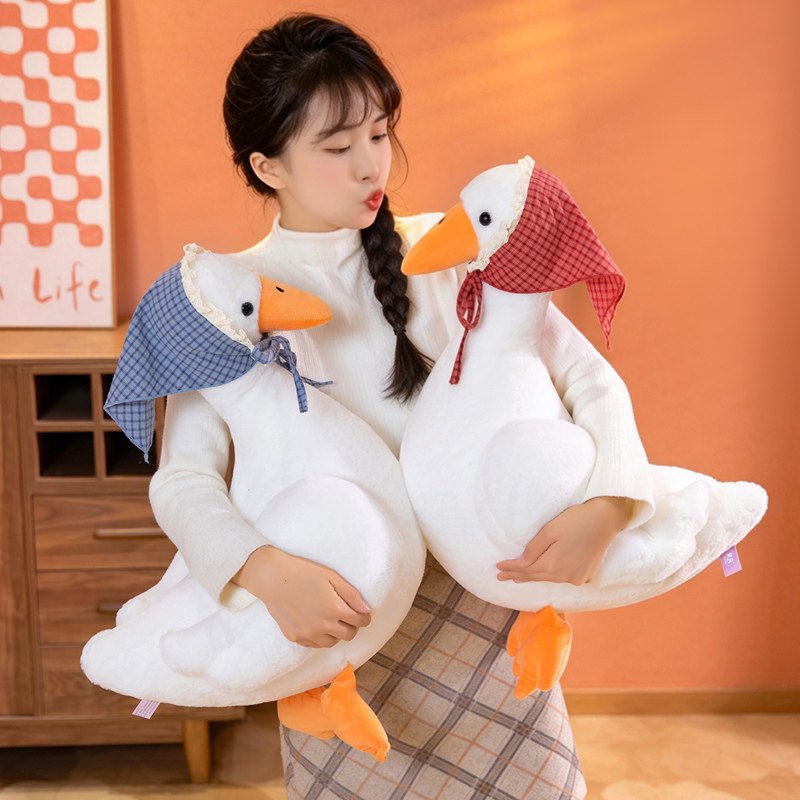 网红花鸭鸭毛绒公仔抱枕女孩礼物
