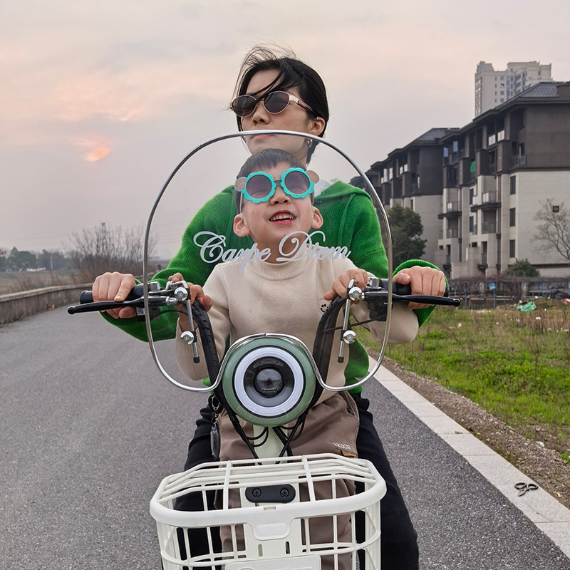 电动车前挡风适用于新国标电动自行车台铃九号小刀爱玛通用挡风板