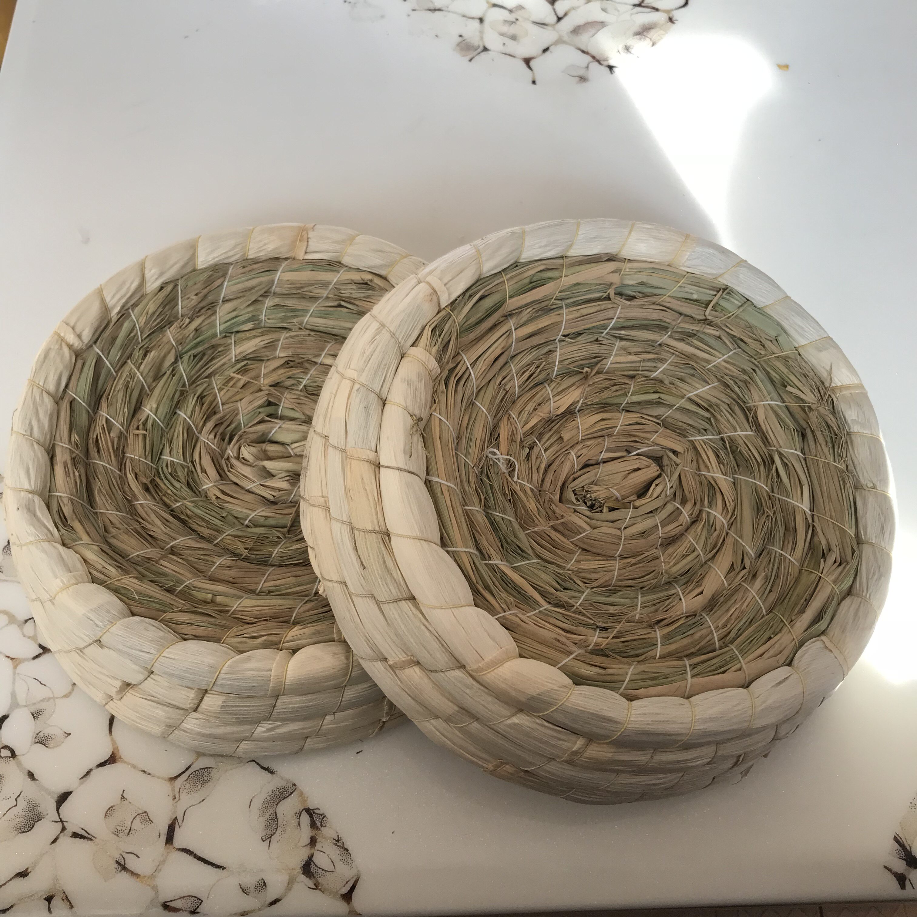 草窝鸽子窝鸽子玉米皮草窝鸽子窝塑料包邮鸽子窝草窝包邮草编低价