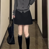 黑色毛呢花苞裙短裙女秋冬新款 高腰显瘦遮肉时尚 百搭减龄半身裙子