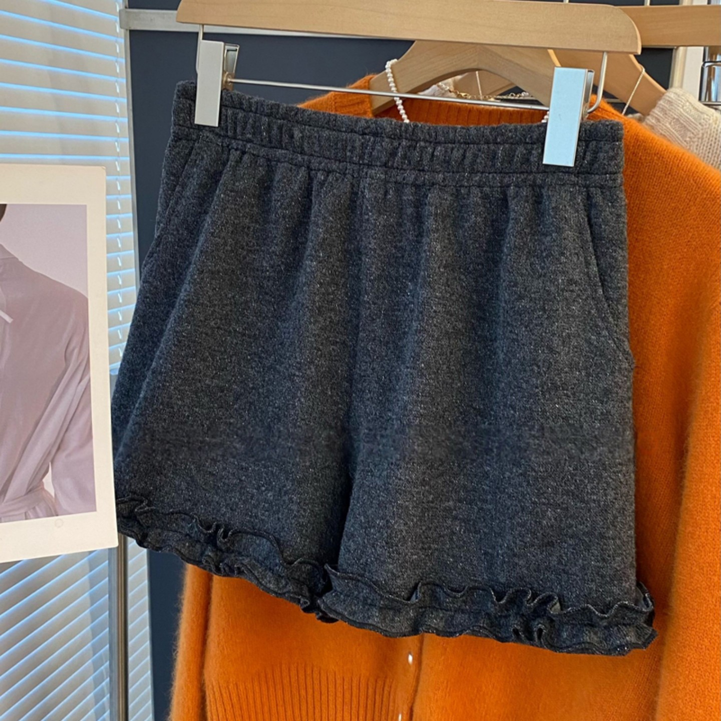 胖mm大码甜美木耳边短裤女秋冬韩版时尚松紧腰显瘦宽松纯色靴裤潮