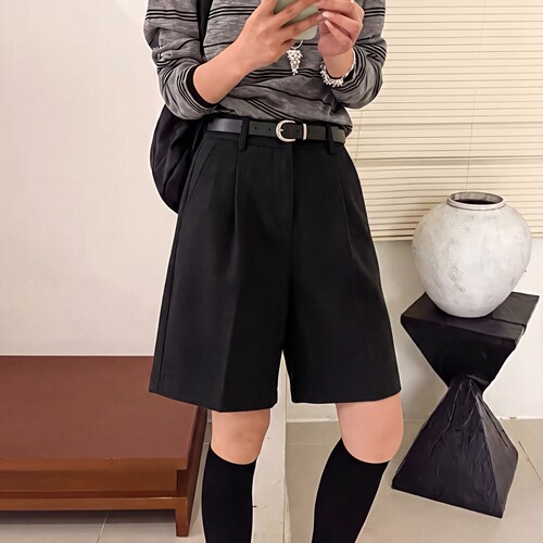 黑色毛呢直筒五分裤女胖妹妹2026秋季新款宽松显瘦a版休闲裤靴裤
