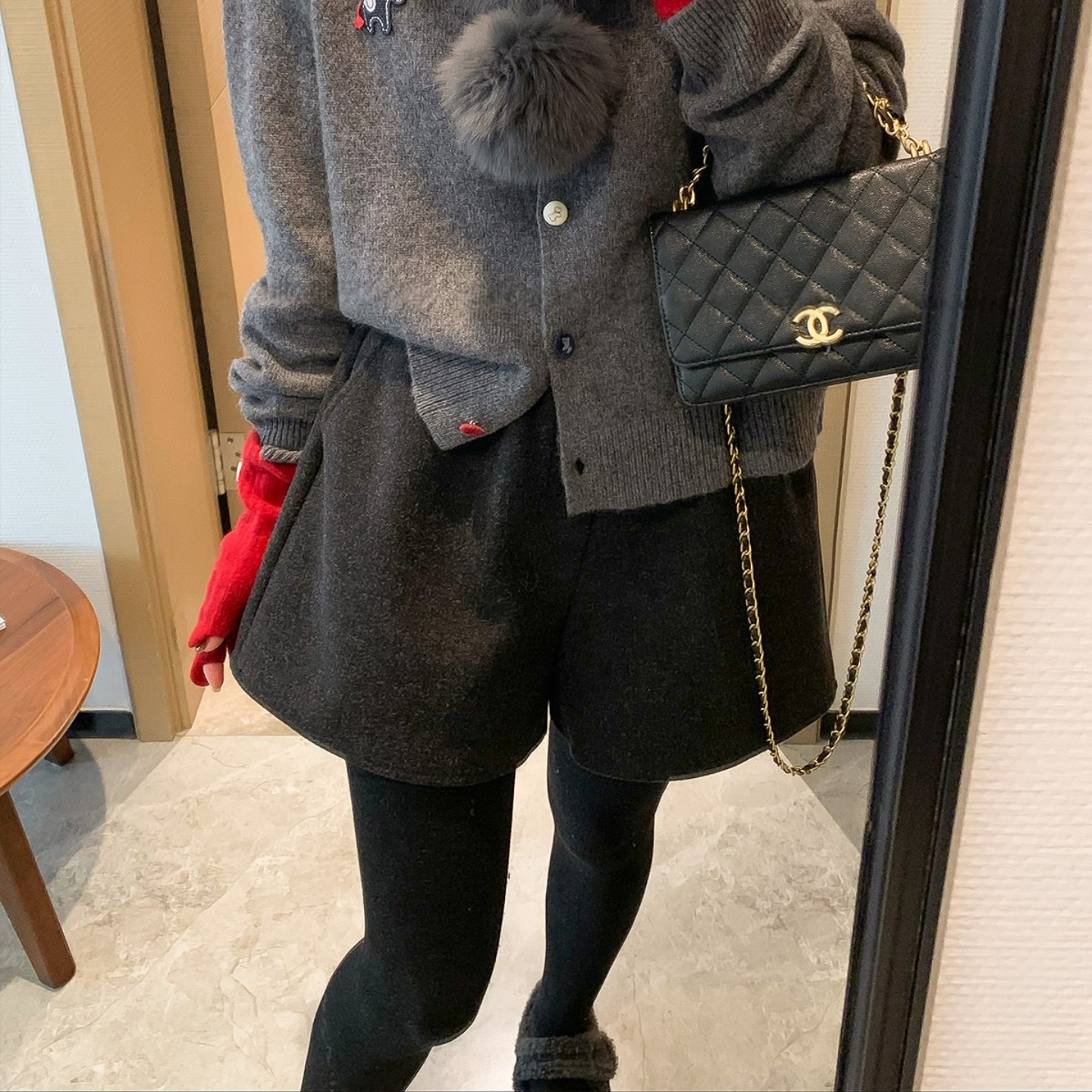 黑灰色松紧腰a字毛呢短裤女大码胖妹妹2025冬季休闲高腰显瘦短裤,女装/女士精品,大码裤装,淘宝优惠券,粉丝福利购,淘宝优惠卷