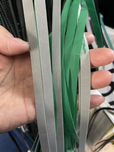 工业平皮带高速传动带耐磨橡胶输送带纺织龙锭带黄绿尼龙片基带