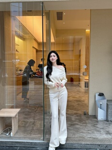长袖 慵懒松弛感斜肩露肩温柔针织衫 毛衣女 新款 ins韩系高级感秋季