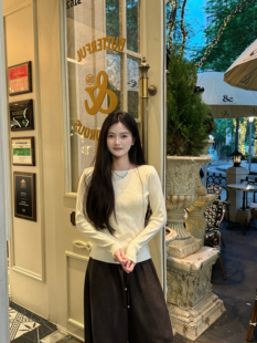 毛衣打底衫 慵懒松弛感细闪烫钻针织衫 女 新款 韩系高级感2025秋季