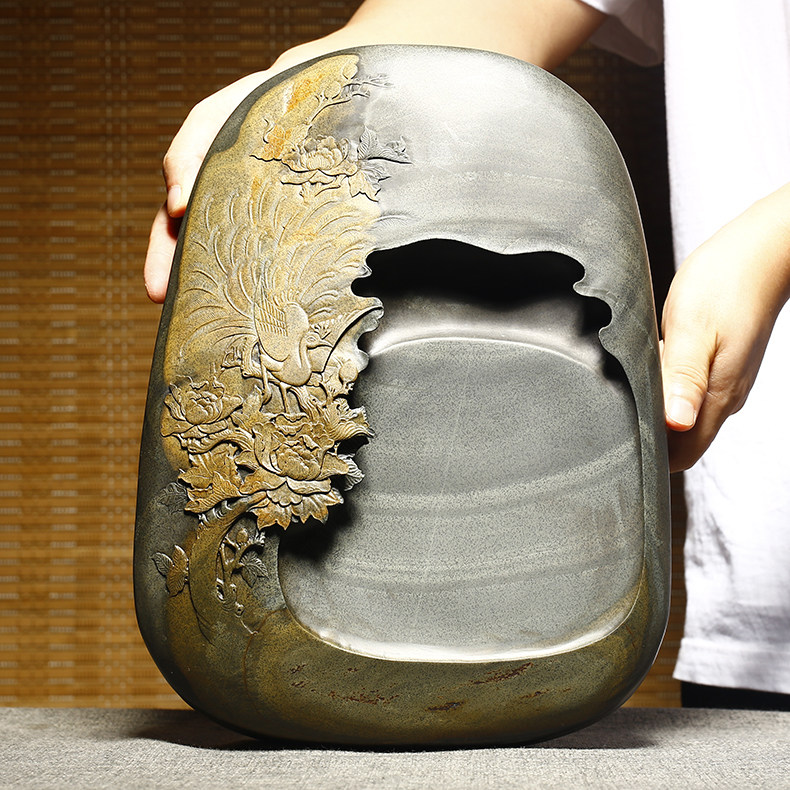 安徽歙砚孤品手工雕刻砚台/凤戏牡丹/老坑金晕宋坑大原石收藏礼端