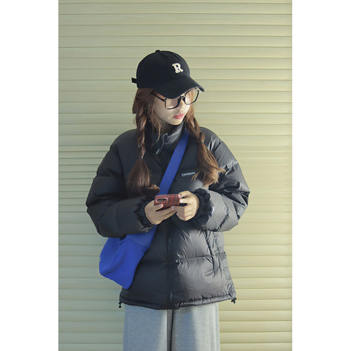 新款韩版情侣羽绒服女短款面包服
