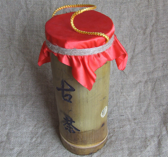 古树包邮私人定制勐海纯料竹筒茶