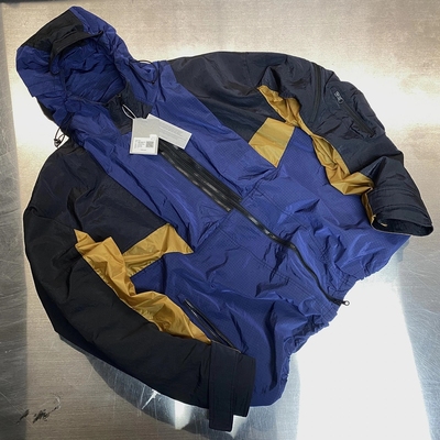 防水户外机能冲锋衣Undermycar