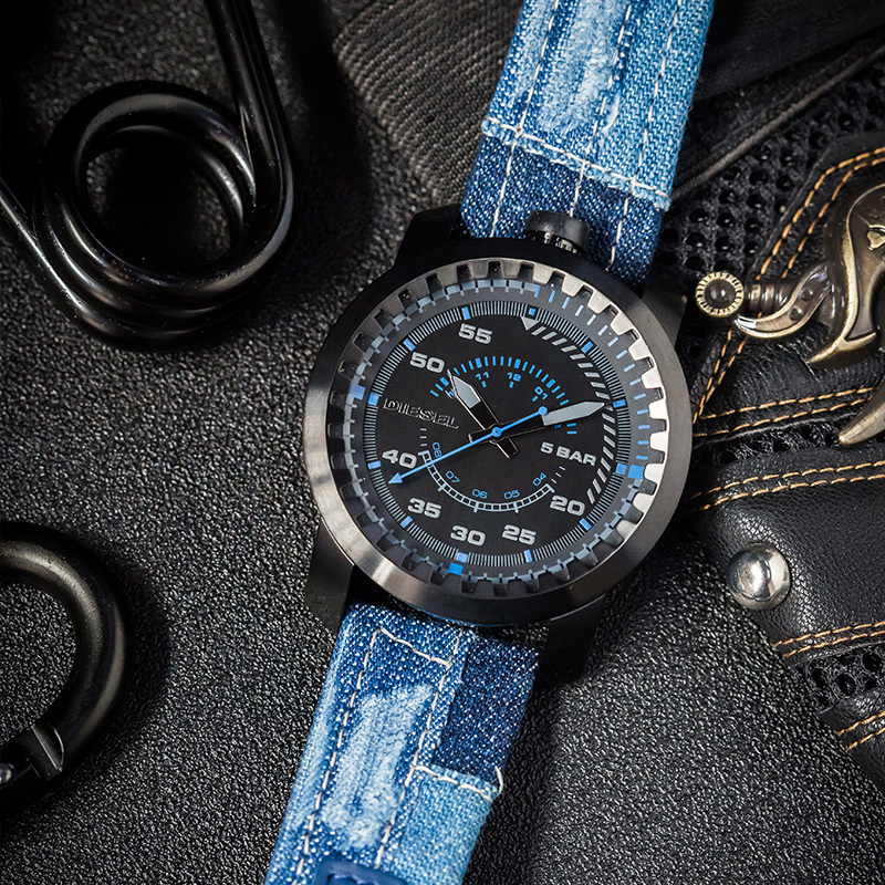 Diesel/µÏÈüÊÖ±íÄÐ 2018Å·ÃÀ³±Á÷Å£×зçÕýÆ··ÀˮʯӢÄбí DZ1748