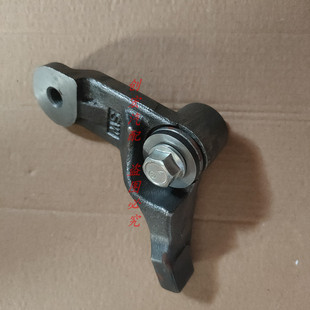 适用于长安CX70 1.6发动机正时张紧臂4G18M2涨紧器臂轴套张紧轮