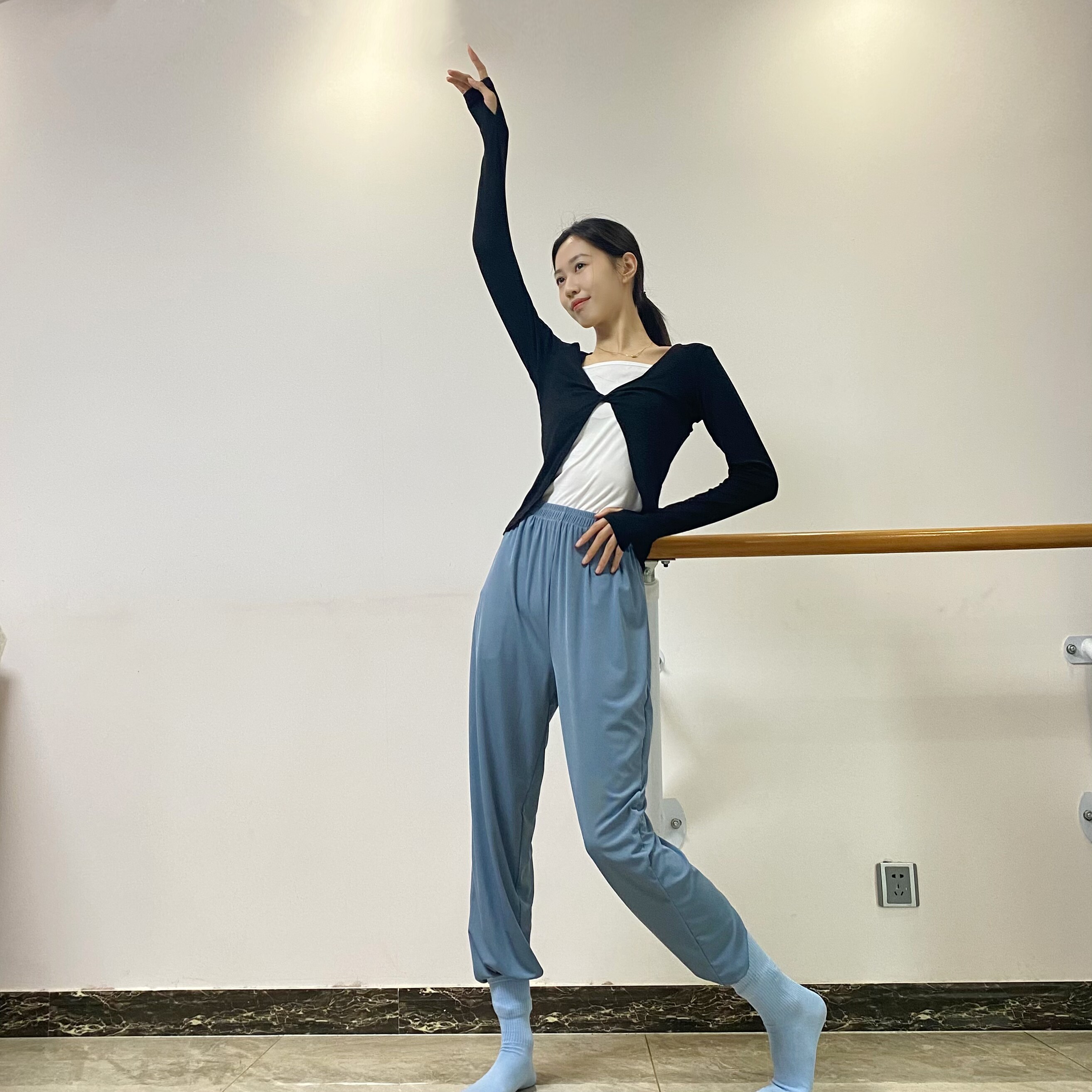 古典舞练功服套指长袖披肩外搭春夏艺考形体服装舞蹈上衣女款新款