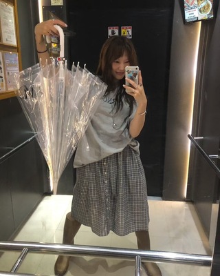 超爱ins博主松紧腰文艺格子半裙