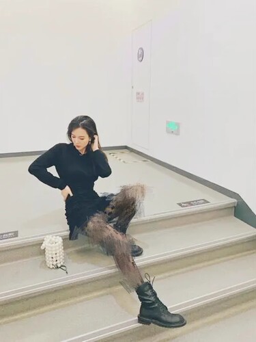 FEND芬弟系出口剩余尾单植绒双F