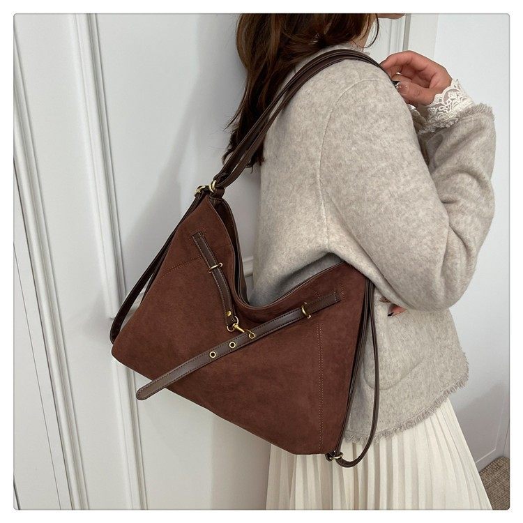 热销女包包韩国小众复古百搭大容量托特包女士休闲通勤单肩斜挎包,箱包皮具/热销女包/男包,通用款女包,淘宝优惠券,粉丝福利购,淘宝优惠卷