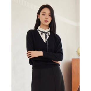 杨门秋冬新款高级感花瓣领假两件针织衫女装黑色系带纽扣气质上衣