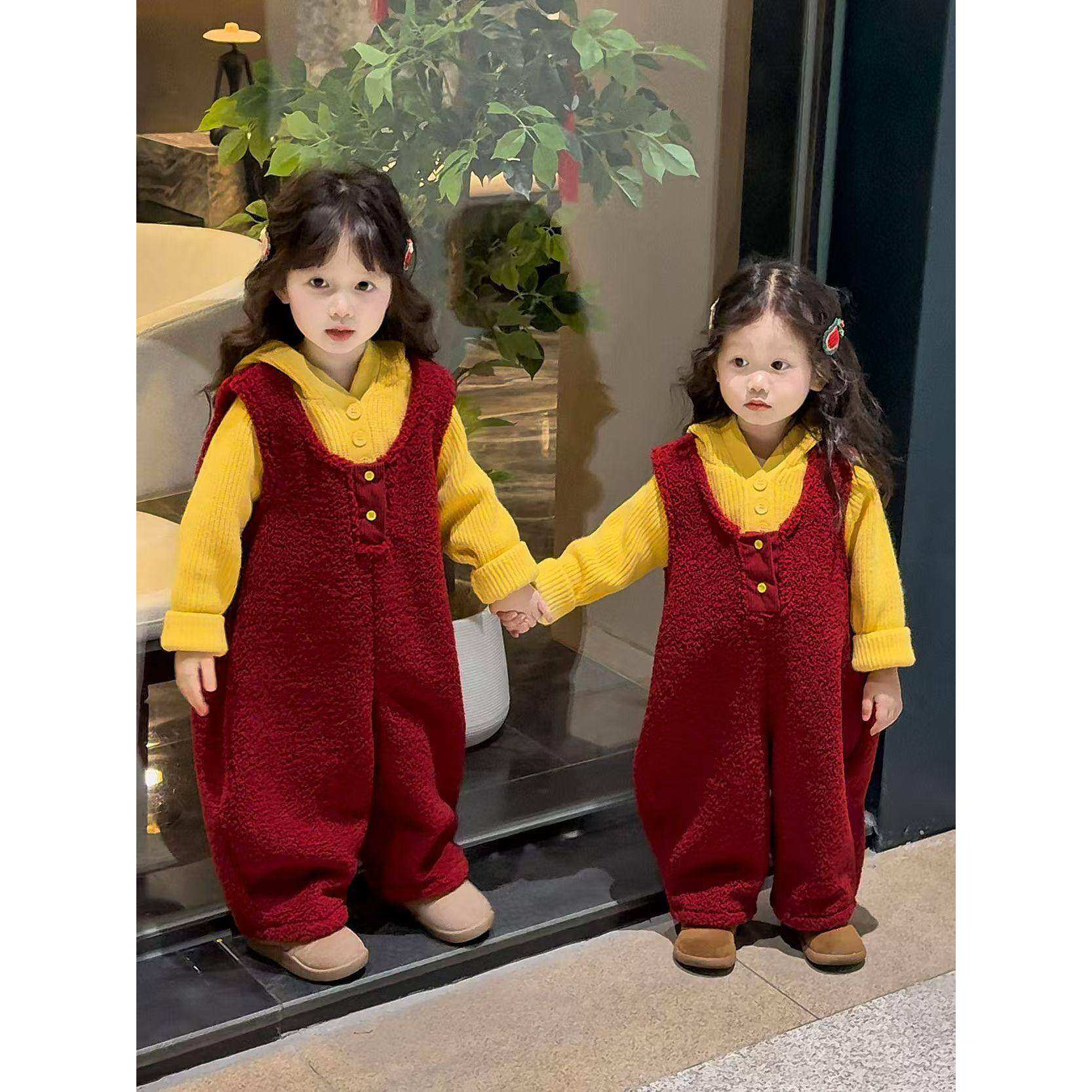 可爱风女童秋冬套装2件套黄色毛衣背带裤洋气时尚,童装/婴儿装/亲子装,套装,淘宝优惠券,粉丝福利购,淘宝优惠卷