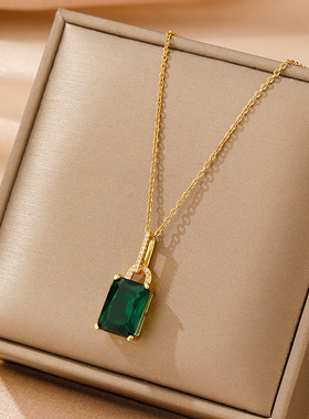 法式铜制复古宫廷风新风尚方块祖母绿吊坠项链女饰品锁骨链高级