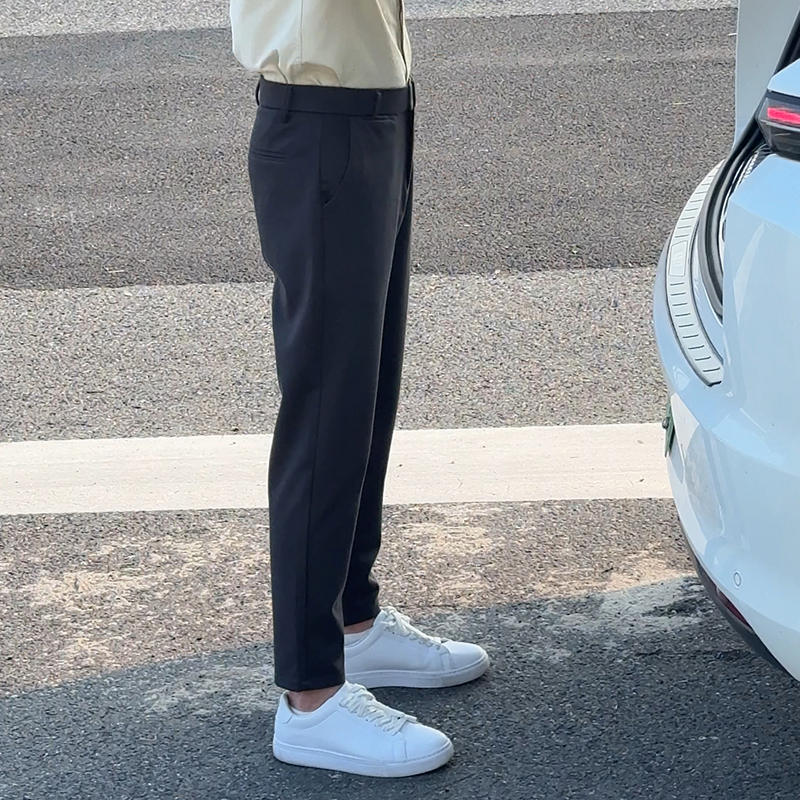 弹力冰丝休闲裤男夏季薄款宽松直筒微锥男裤莱赛尔天丝九分裤子男