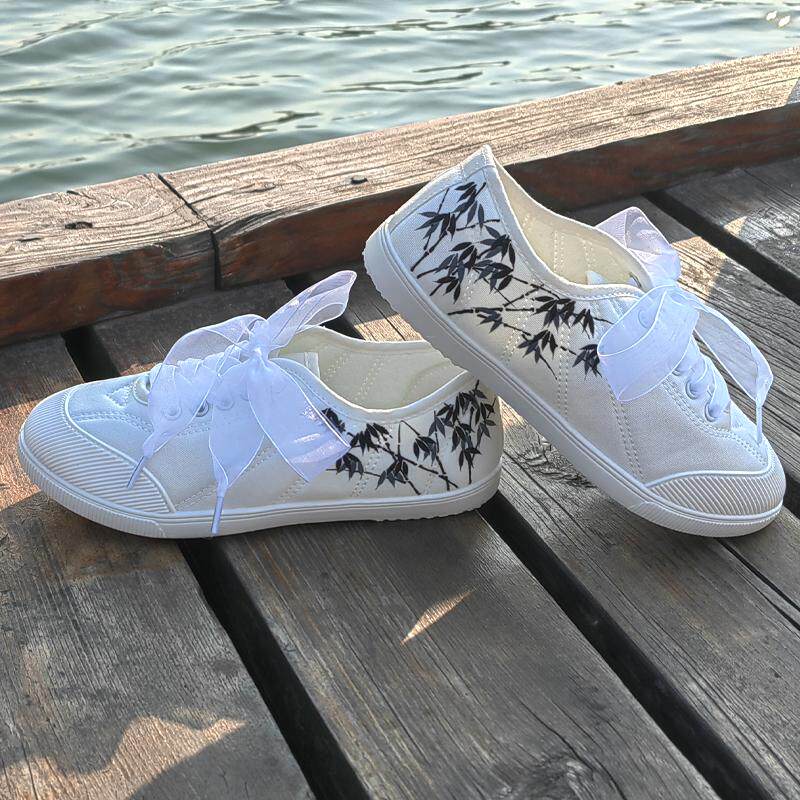 手绘低帮系带女鞋唯美清新软底软面舒适防滑休闲春夏秋国风汉服