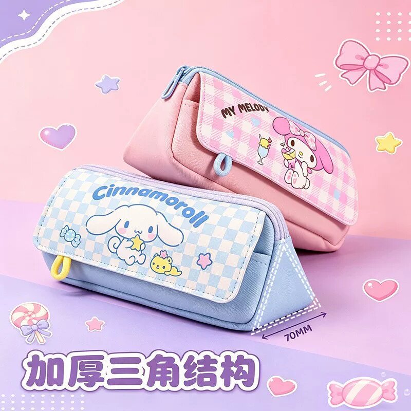 正版三丽鸥玉桂狗三角翻盖笔袋大容量铅笔盒美乐蒂库洛米文具盒