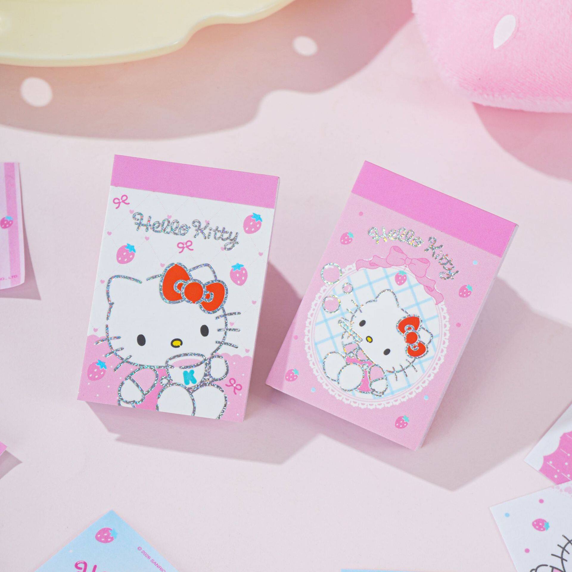 悦木正版授权凯蒂猫草莓贴纸豆豆本HelloKitty手账素材口袋本礼物