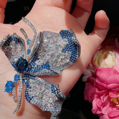 珠宝 玲珑花蝶皇家蓝枯叶蝴蝶宝石胸针 宴会高定冰雪霜花闪钻胸花