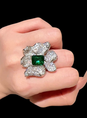 莫吉托绿宝石花朵戒指 富婆的快乐镀18K金 祖母绿鱼尾菊锆石项链