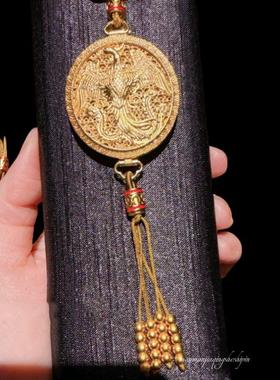 古法金色花丝镂空凤凰吊坠