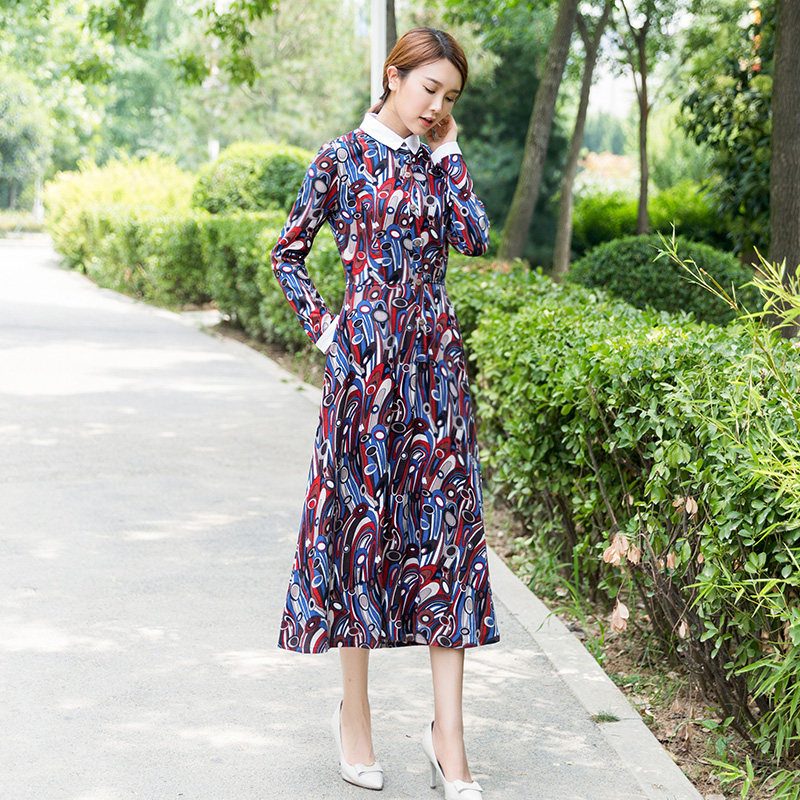 2020春秋新款文艺复古亚麻花色连衣裙女撞色长袖大摆长裙修身显瘦