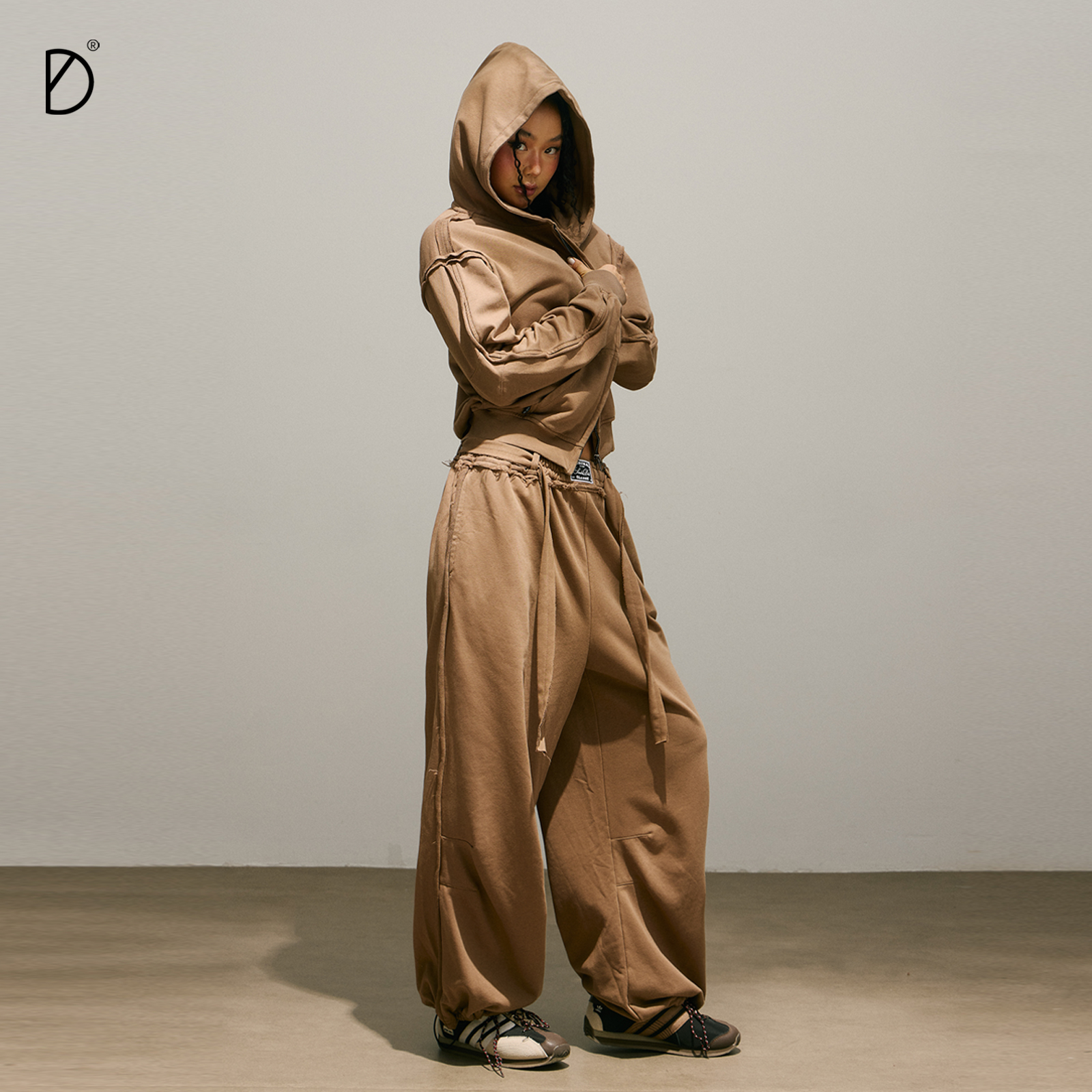 SMILE DDD毛边套装驼色280g美拉德休闲刺绣开衫宽松简约运动卫裤