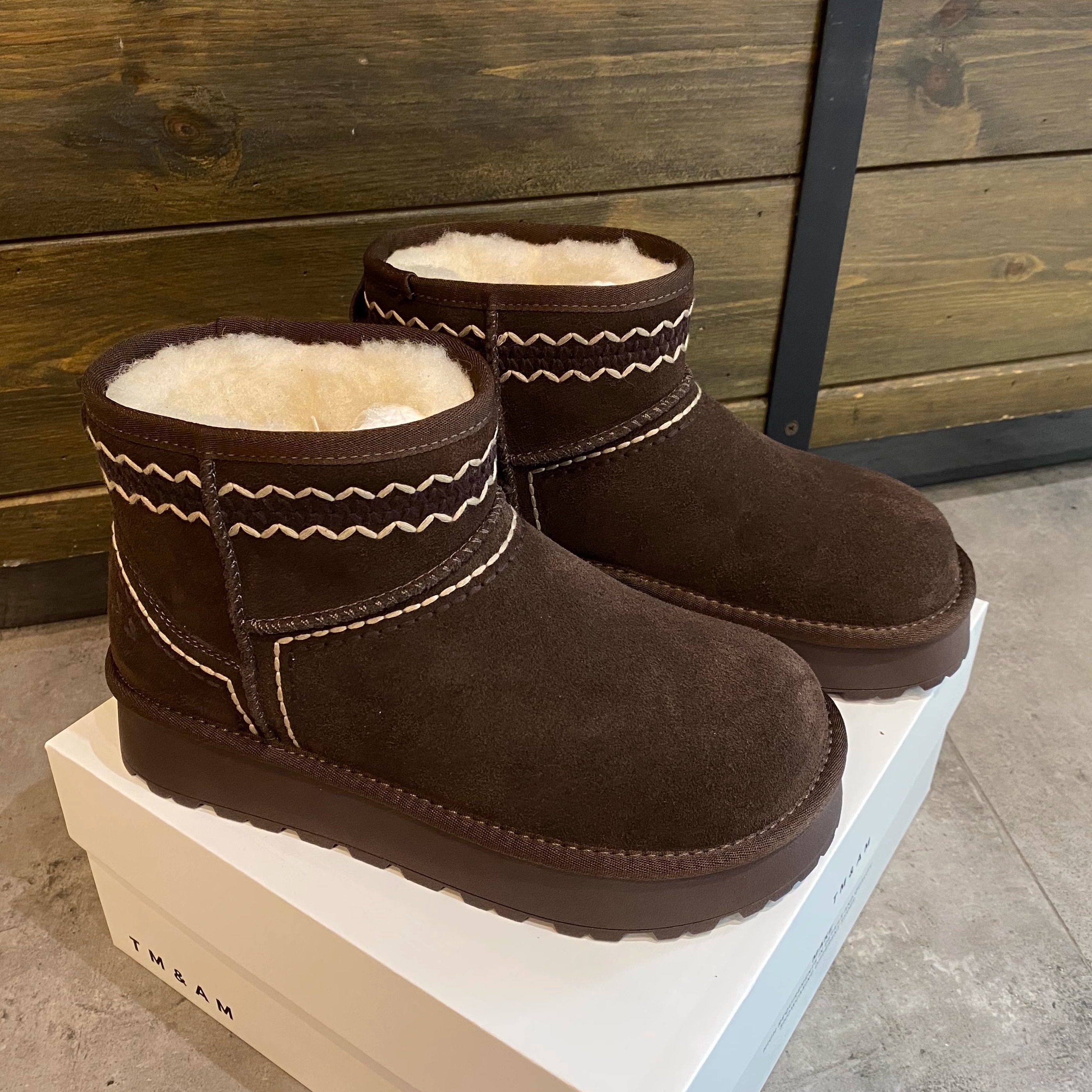 厚底雪地靴女2025冬季新款复古真皮加绒加厚防滑保暖棉鞋短靴棉靴,女鞋,时尚雪地靴,淘宝优惠券,粉丝福利购,淘宝优惠卷