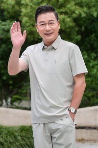 夏季轻奢无缝压胶丝滑弹力冰丝翻领短袖两件套休闲套装男5956P115图片 夏季轻奢无缝压胶丝滑弹力冰丝翻领短袖两件套休闲套装男5956P115图片