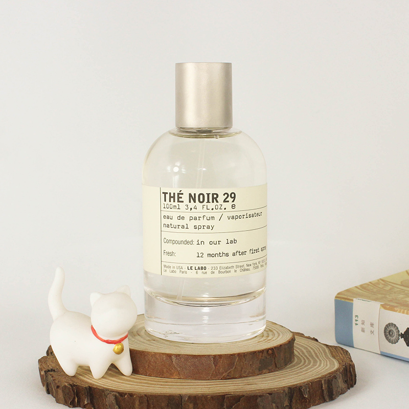 香水实验室分享装檀香香水别样