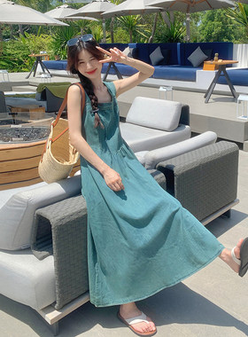 现货2026夏韩系镂空气质小心机牛仔连衣裙沙滩休闲女装