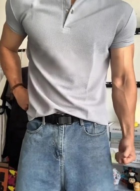 浅灰色亨利领短袖男款华夫格t恤打底衫显肌肉健身美式复古polo衫