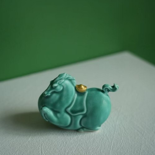 摆件招财陶瓷马企业礼品新年礼物