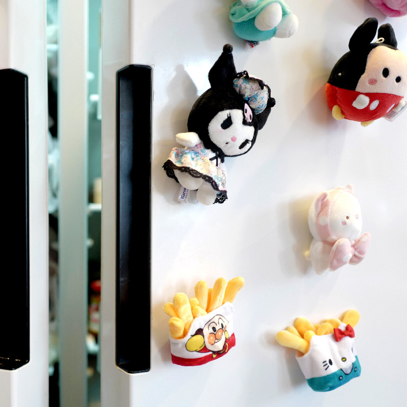 CUTE PLUSH FRIDGE MAGNETS PERSONALIZED MAGNETIC STICKERS CREATIVE CARTOONS ANIME DOLLS THREE-DIMENSIONAL DECORATIONS CHALKBOARD STICKERS MAGNETS