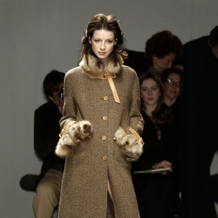 高级定制秀场同款咖色羊毛大衣拼皮草呢外套冬超长款优雅老钱风